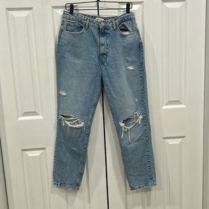 Zara Ripped Mom Jeans - never worn!